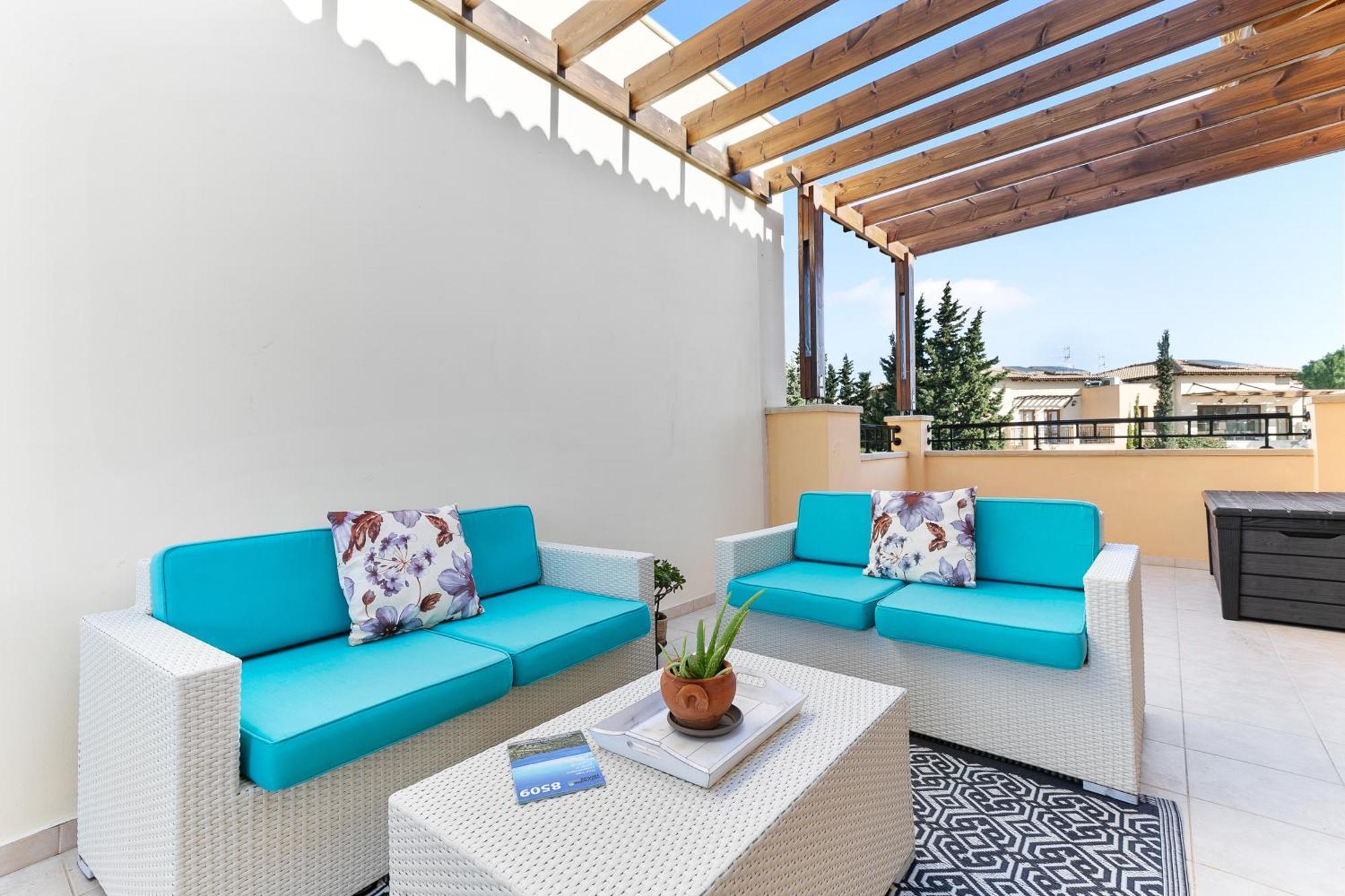 1 Bedroom Apartment Pyrgos With Beautiful Sea And Sunset Views, Aphrodite Hills Resort Kouklia Exterior photo