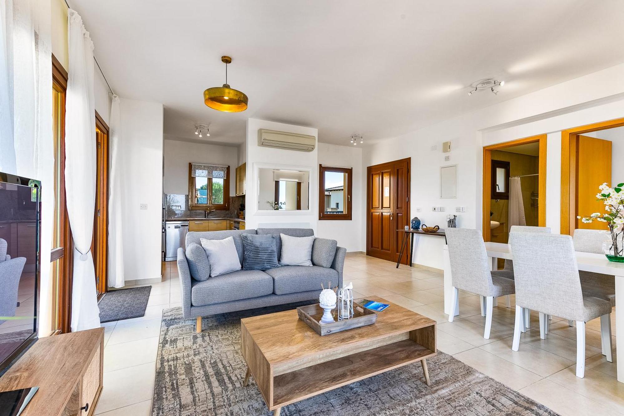 1 Bedroom Apartment Pyrgos With Beautiful Sea And Sunset Views, Aphrodite Hills Resort Kouklia Exterior photo